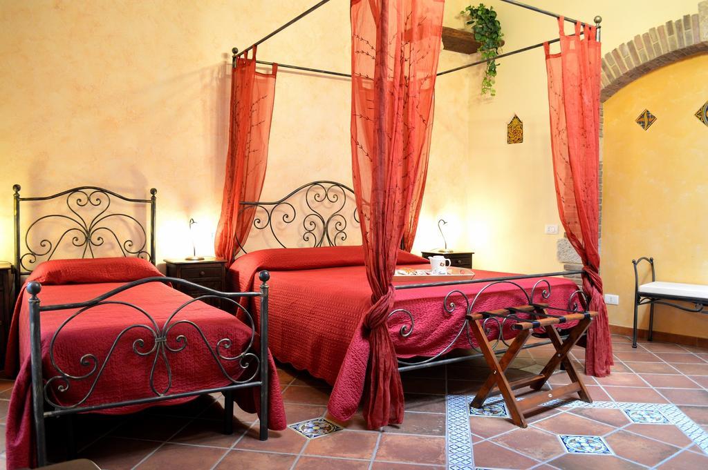 Bed and Breakfast Il Castello Петралия-Соттана Экстерьер фото