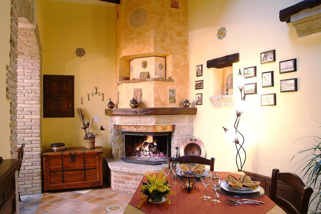 Bed and Breakfast Il Castello Петралия-Соттана Экстерьер фото